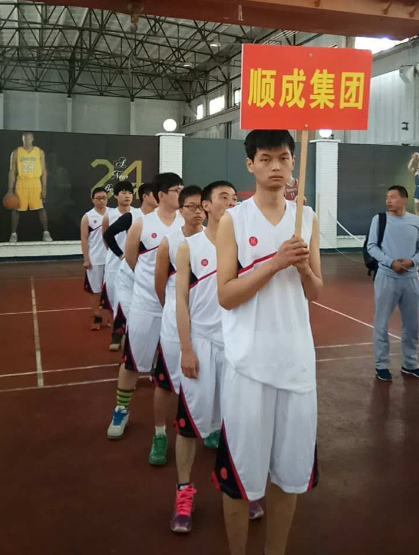 美狮贵宾会集团参加中嘉业集团第三届篮球邀请赛剪影