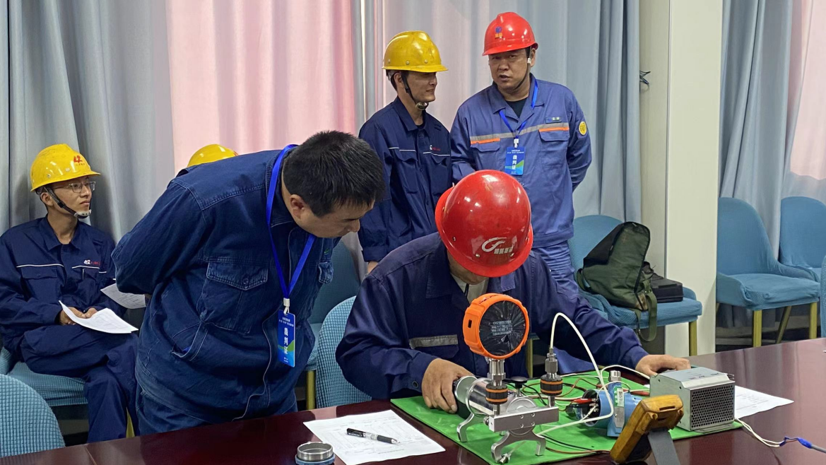 安阳市殷都区总工会举办安阳市新型化工产业集群技能竞赛暨第十届“同兴杯”职工技能大赛